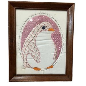 Vintage Quilted 3D Framed Artwork Wall Hangings Picture Penguin Pink Framed 1984